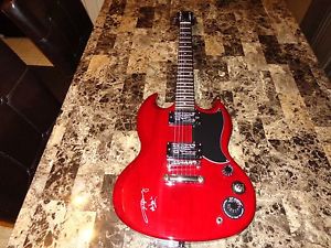 Angus Young Rare Authentic Hand Signed RED SG Guitar AC/DC 2016 Tour + Photo