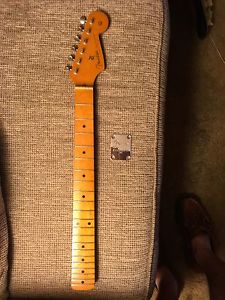 Fender American Stratocaster Maple Neck