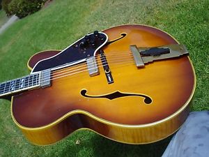 1962 Gibson Johnny Smith Double Vintage - Scroll down to see all 55 HD Images