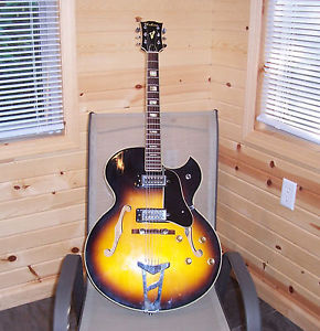1960's Ventura Electric Guitar F hole  Sunburst Made in Japan 70's  V.G. cond.