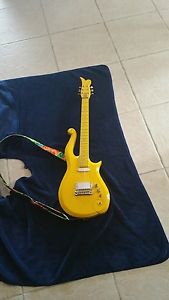 Prince Style Cloud Guitar - Beautiful Gloss Yellow