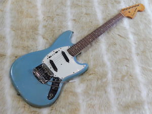 Fender: Electric Guitar 1965 MUSTANG USED
