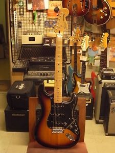 Squier by Fender VintageModified 70s STRATOCASTER Electric Free Shipping