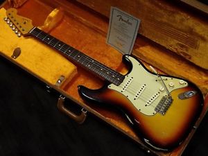 Fender Stratocaster Relic Alder Body Sunburst System Used Electric Guitar Japan