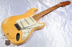 Fender 1970s Component STRATOCASTER / White / Maple Electric Free Shipping