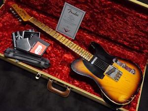 Used Fender Custom Shop 1952 Telecaster 2-Color Sunburst Heavy Relic Guitar