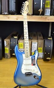 USED Fender American Elite Stratocaster Electric Guitar (983)
