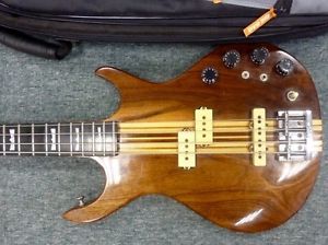 For sale RARE all original 1979 Kramer DBZ5000 de luxe bass guitar padded gigbag