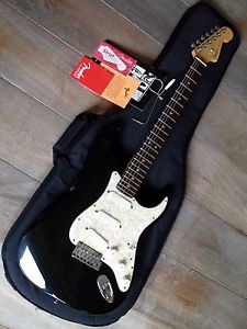 USA Fender Stratocaster Plus Black w/ Lace Sensors, American Strat Deluxe Neck !