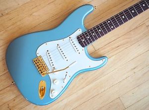 1996 Fender Stratocaster 1960 Custom Shop Limited Run Ice Blue w/ Gold Hardware