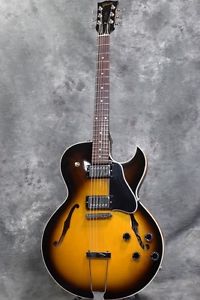 Gibson Limited Edition ES-135 with Hum PickUp Vintage  Electric