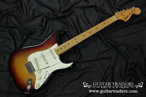 Fender 1974 Stratocaster "Alder Body & Staggered Pickup" Electric Free Shipping