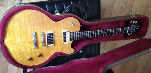 1996 Robin Avalon Amazing Flame Maple Carved Top
