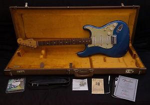 Fender Custom Shop 1960 Stratocaster Relic Lake Placid Blue