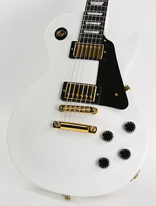 2007 Gibson Les Paul Studio Alpine White W/ Original Case