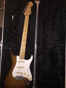 1997 Fender Crafted in Japan  Stratocaster dead mint.. in USA case