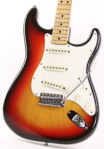 Vintage 1974 Fender Stratocaster Sunburst W/ OHSC Hang Tags & Case Candy