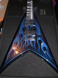 Jackson King V Ghost Flames MIJ - with Seymour Duncan BMP-1 & Jackson Case