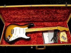 Fender Custom Shop: Master Grade 1954 Stratocaster NOS Sunburst USED