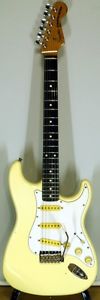 Fender Japan Squier  SST-30 E Serial Electric Guitar made in japan from japan