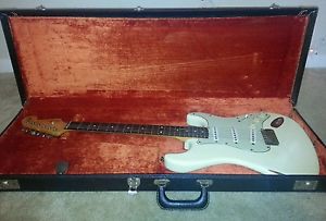 Fender Custom Shop Wildwood 10 '61 Strat Light Relic White