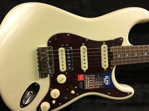 New Fender American Elite Stratocaster HSS Shawbucker Olympic White W/HSC