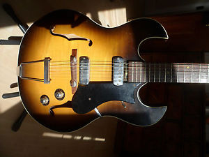 Rare Vintage 1966 Maton DC545 Semi-Acoustic Guitar