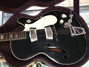 1960's Silvertone Model 1446 Electric Guitar Bigsby