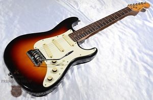 Vintage 1980s Fender Electric Guitar Compornent Elite Stratocaster made in Japan