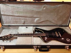 Vintage Ibanez Iceman IC100 1979 Black with Case. Rare and awesome