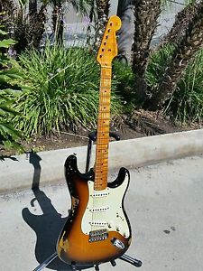 Fender 1956 Stratocaster Heavy Relic AA Flame Maple Neck Sunburst