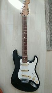 Fender Stratocaster Squire Serie