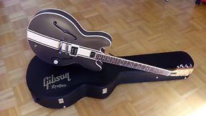 Gibson ES 333 335 Tom Delonge Blink 182 Angels and Airwaves Custom Shop