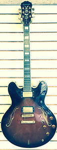 Epiphone Les Paul Guitar: SHERATON II; Semi-Hollow; Sunburst+Factory Hard Case