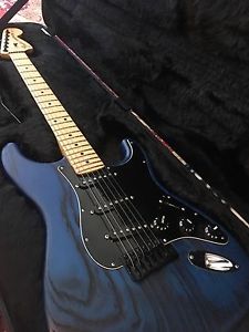 Fender Stratocaster USA Special Sandblasted