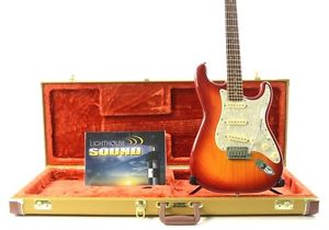 2006 Fender American Deluxe Stratocaster Electric Guitar - Sunburst w/Tweed Case