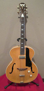 1953 EPIPHONE ZEPHYR BLONDE ARCHTOP ELECTRIC GUITAR WITH CASE