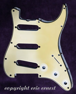 1963 1964 1965 Fender Stratocaster guitar GREEN nitrate pickguard. ORIGINAL NICE