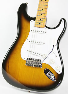 1988 Fender '57 AVRI Stratocaster Sunburst Corona Era W/ Tweed Case!