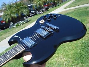 2013 Gibson SG Standard Angus Young Thunderstruck Black AC/DC Signature
