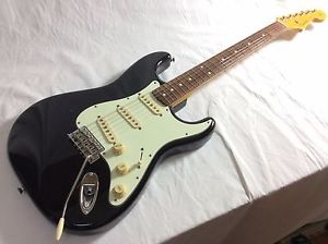 3034　 Fender Japan Stratocaster ST62-TX Black strato caster"