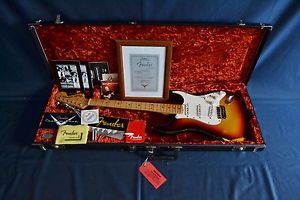* 1999 Fender Custom Shop '69 RELIC Stratocaster - A. YBARRA wounded pickups! *