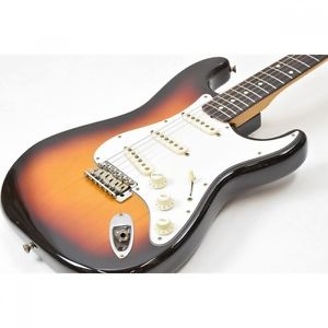 FENDER JAPAN Stratocaster ST62-70 3-Tone Sunburst w/Softcase FREE SHIPPING #I718