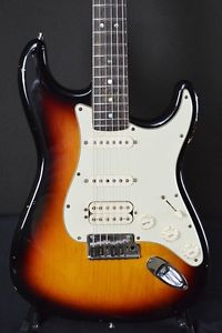 Fender USA American Deluxe Stratocaster From JAPAN free shipping #A867