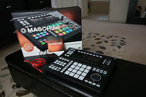 MASCHINE STUDIO - Native Instruments - BLACK - PRISTINE CONDITION
