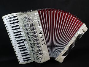 Akkordeon Elka Cassotto Mod. 502, super Klang & tolle Optik