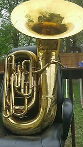 CONN 20J 3 VALVE SHORT ACTION  BBb BRASS TUBA,