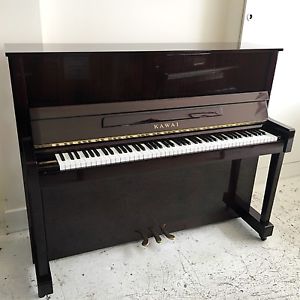 Kawai K25E Upright Piano in Mahogany Polish, 10-Year Warranty, Free UK Delivery
