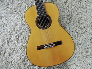 Aria AC50 NAT Klassikgitarre Vorführmodell Demo Model Made in Spain