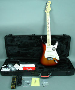 2016 Fender American Standard Stratocaster Electric Guitar 3-Color Sunburst OHSC